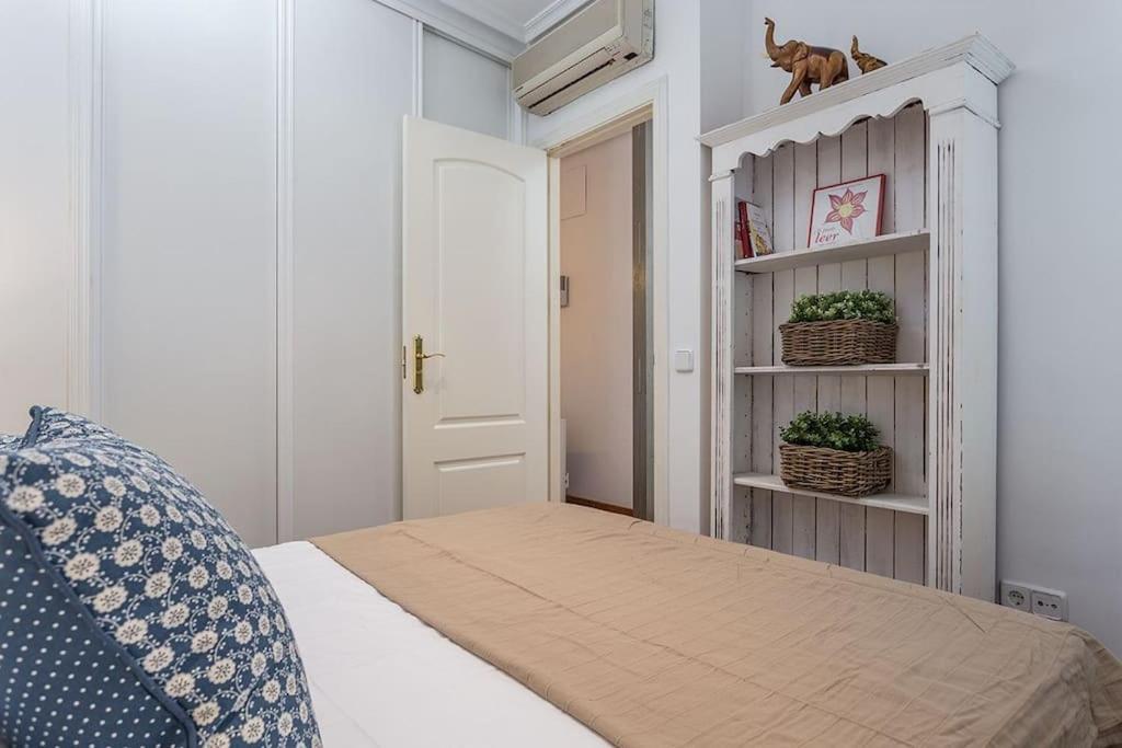 Mad Coco Vintage Apartment Plaza Mayor Madrid Buitenkant foto